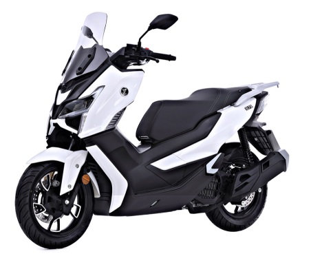 Voge-sr1-125cc-spetses